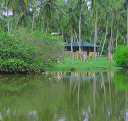 Aqua Front Yala Resort Kirinda  Eksteriør bilde